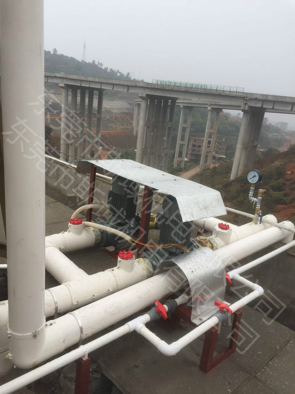 循環(huán)水泵安裝中_meitu_3.jpg 循環(huán)水泵安裝中_meitu_3.jpg